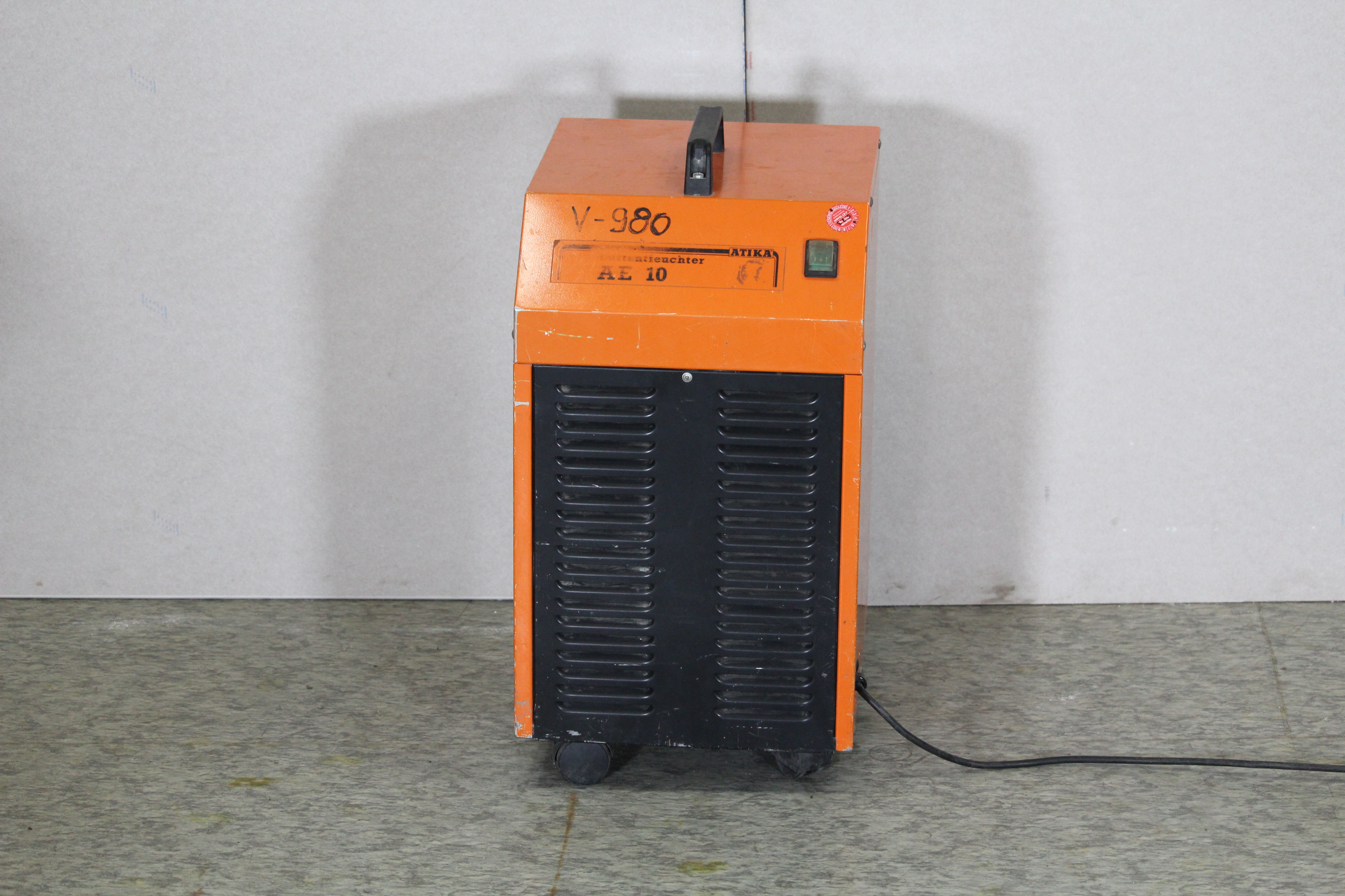 Luftentfeuchter AE 10 10l