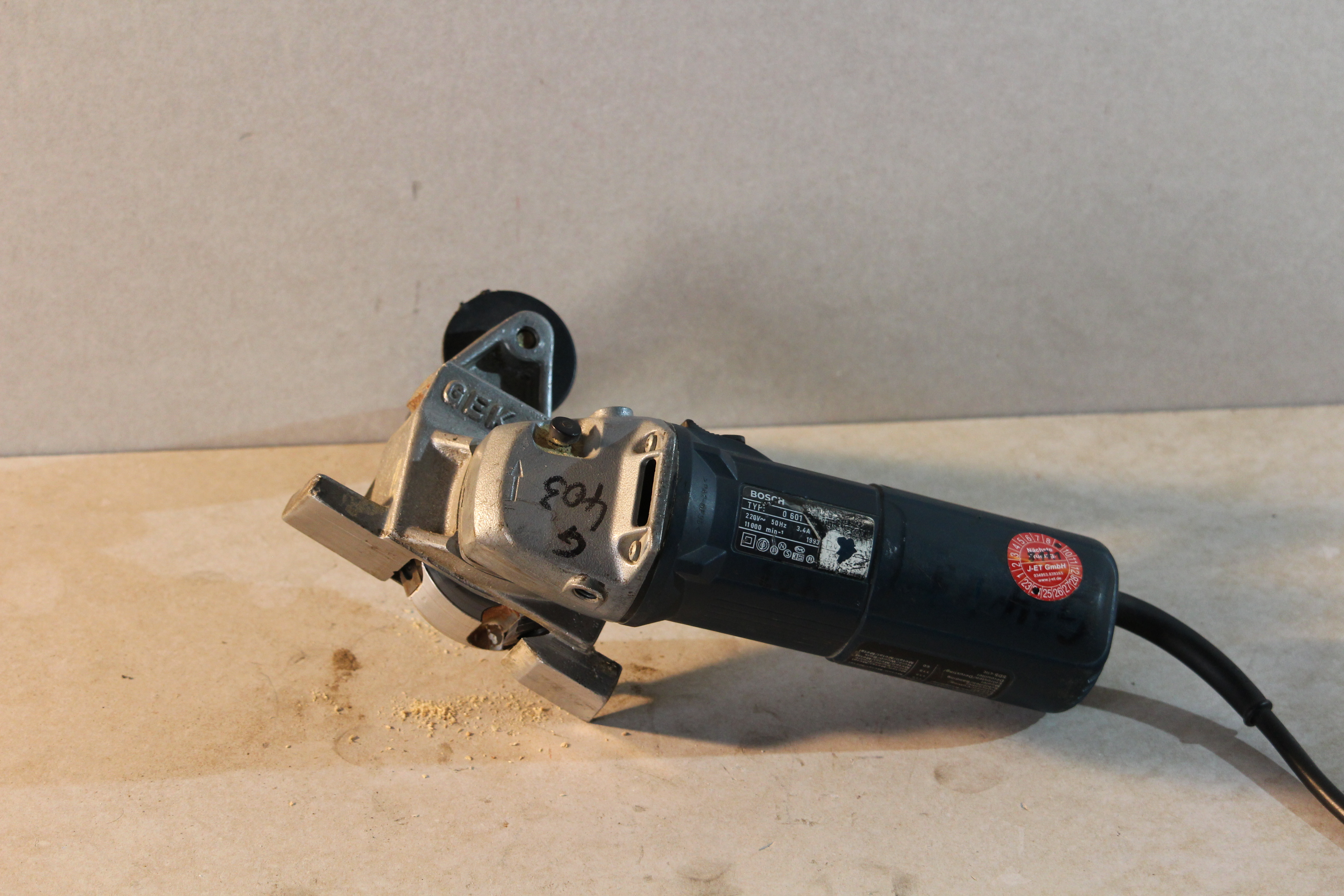 Akkuschneider für Lichtplatten