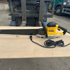 Dewalt Säge DWE 397