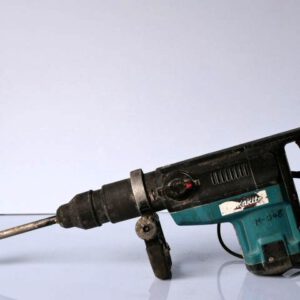 Makita M 048