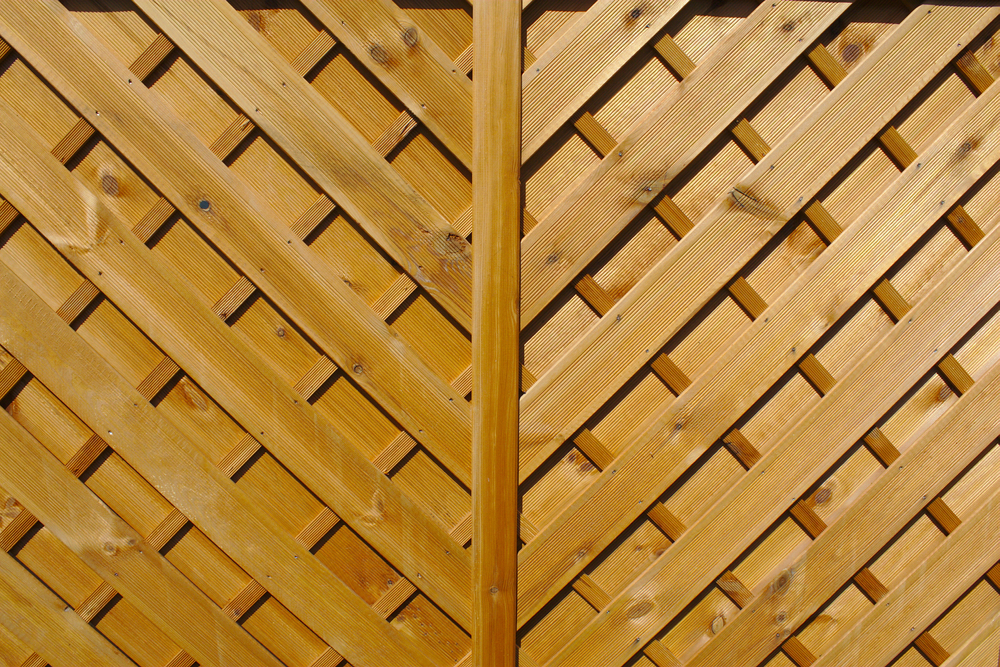 Sichtschutz (Holz, WPC, Alu, Glas, Beton)