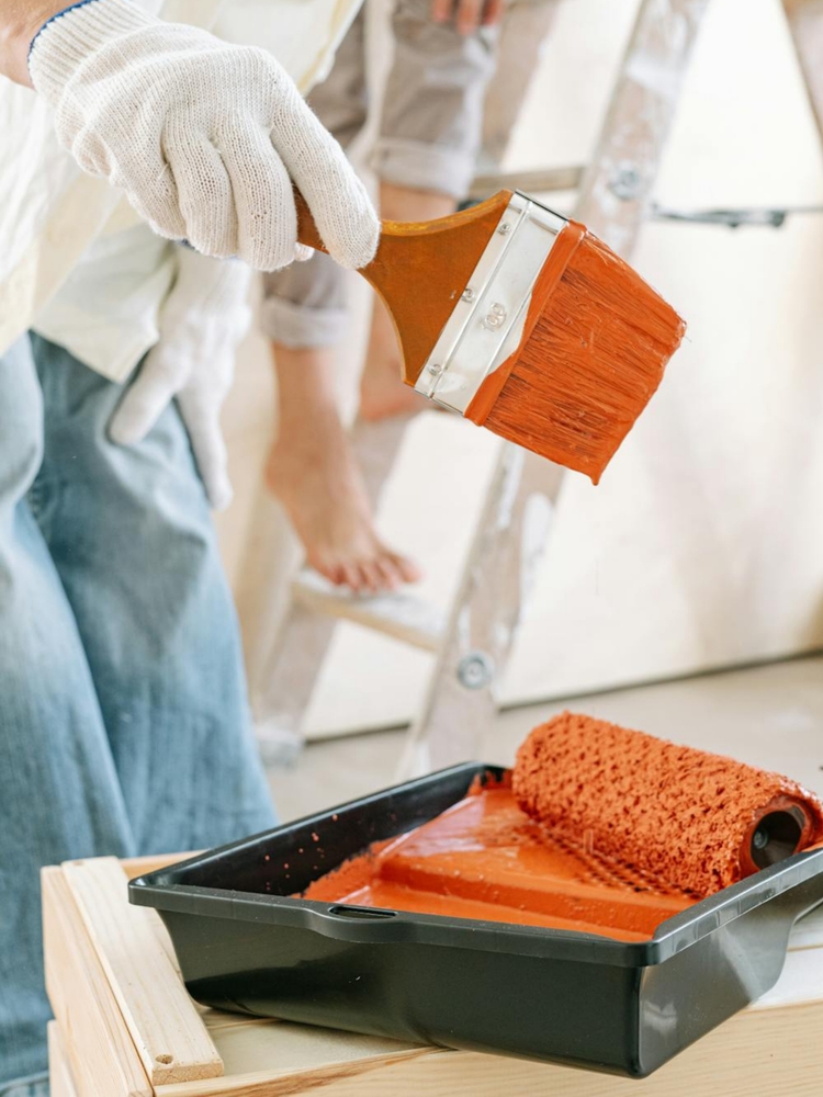 allg. Malerzubehör (Maler-Rollen, Pinsel, Klebebänder, Folien)